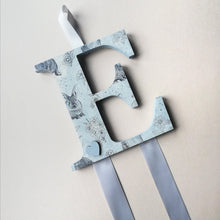 Load image into Gallery viewer, Grey Bunnies Letter Bow Clip Holder - Pixie &amp; Jax