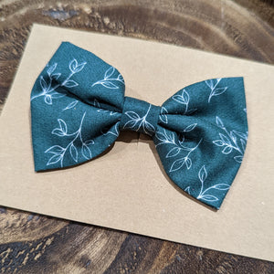 Green Leaf Children's Bow Hair Clip